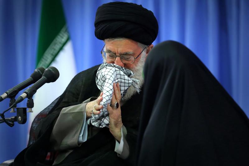 gallery item ayatola_seyed_ali_jamenei_85.jpg