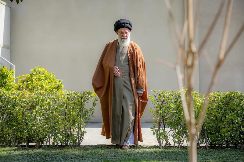 gallery item imam_jamenei_20.jpg