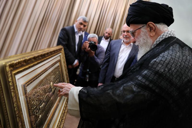 gallery item imam_jamenei_34.jpg