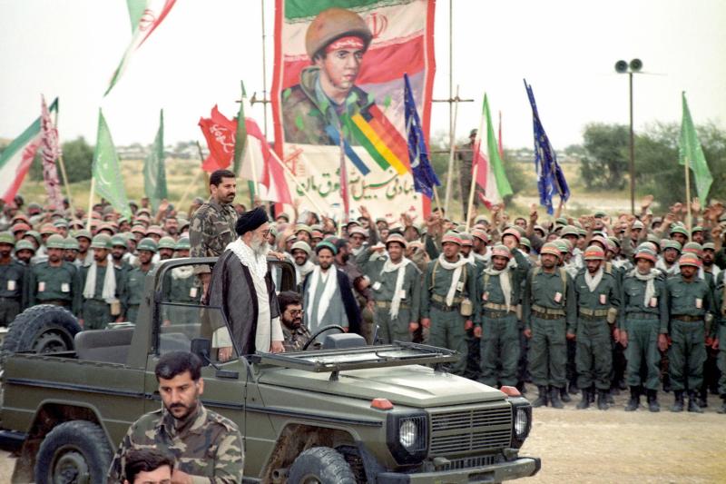 gallery item imam_jamenei_38.jpg