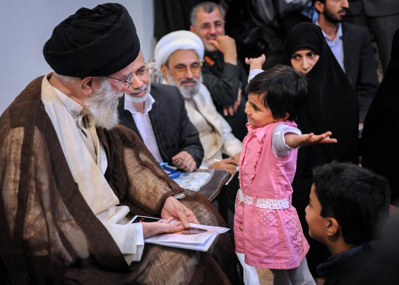 gallery item imam_jamenei_4.jpg