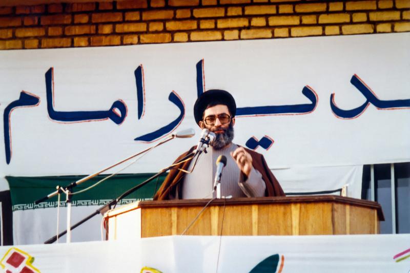gallery item imam_jamenei_40.jpg