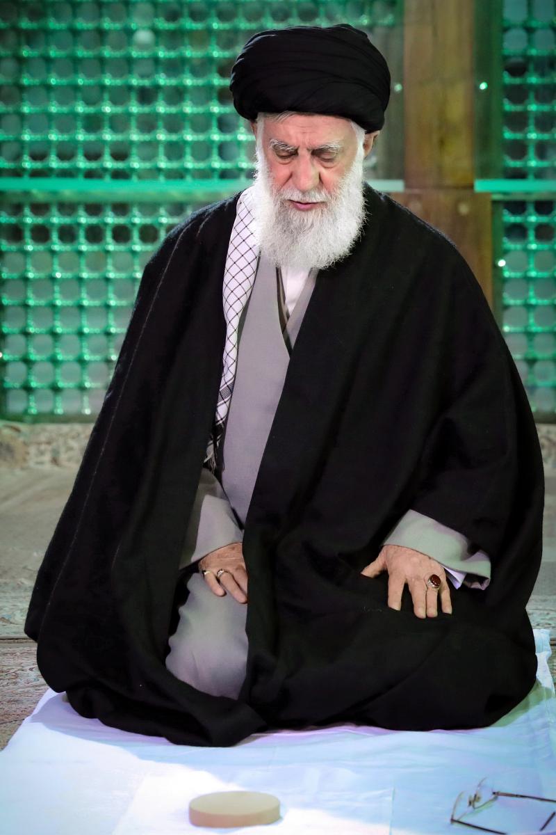 gallery item imam_jamenei_46.jpg