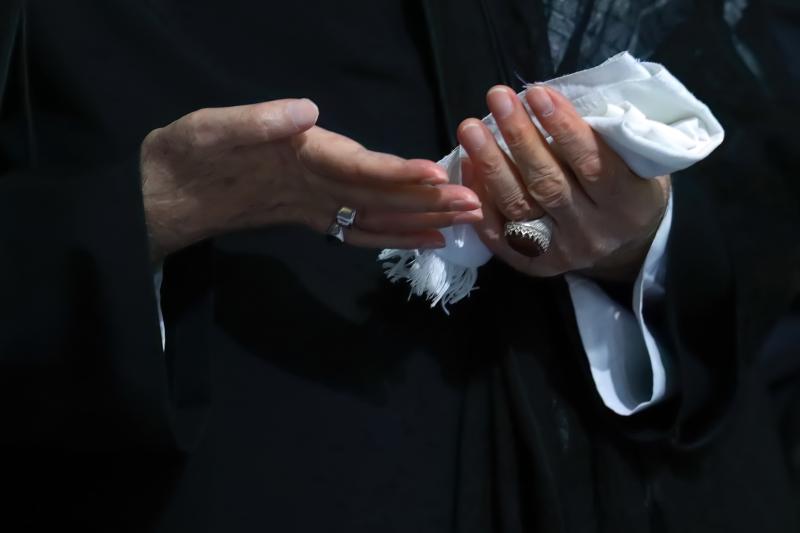 gallery item imam_jamenei_51.jpg