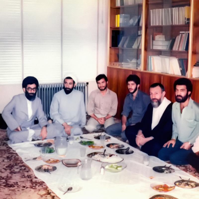 gallery item imam_jamenei_59.jpg