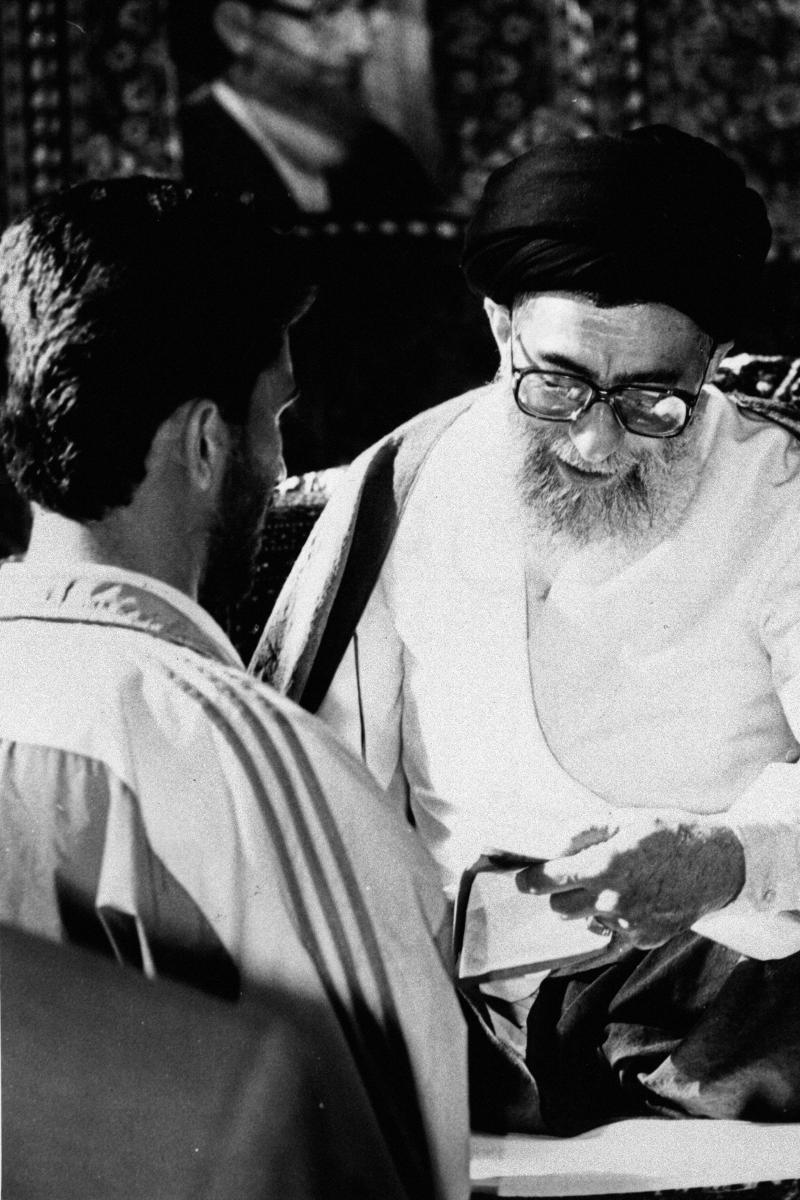 gallery item imam_jamenei_67.jpg