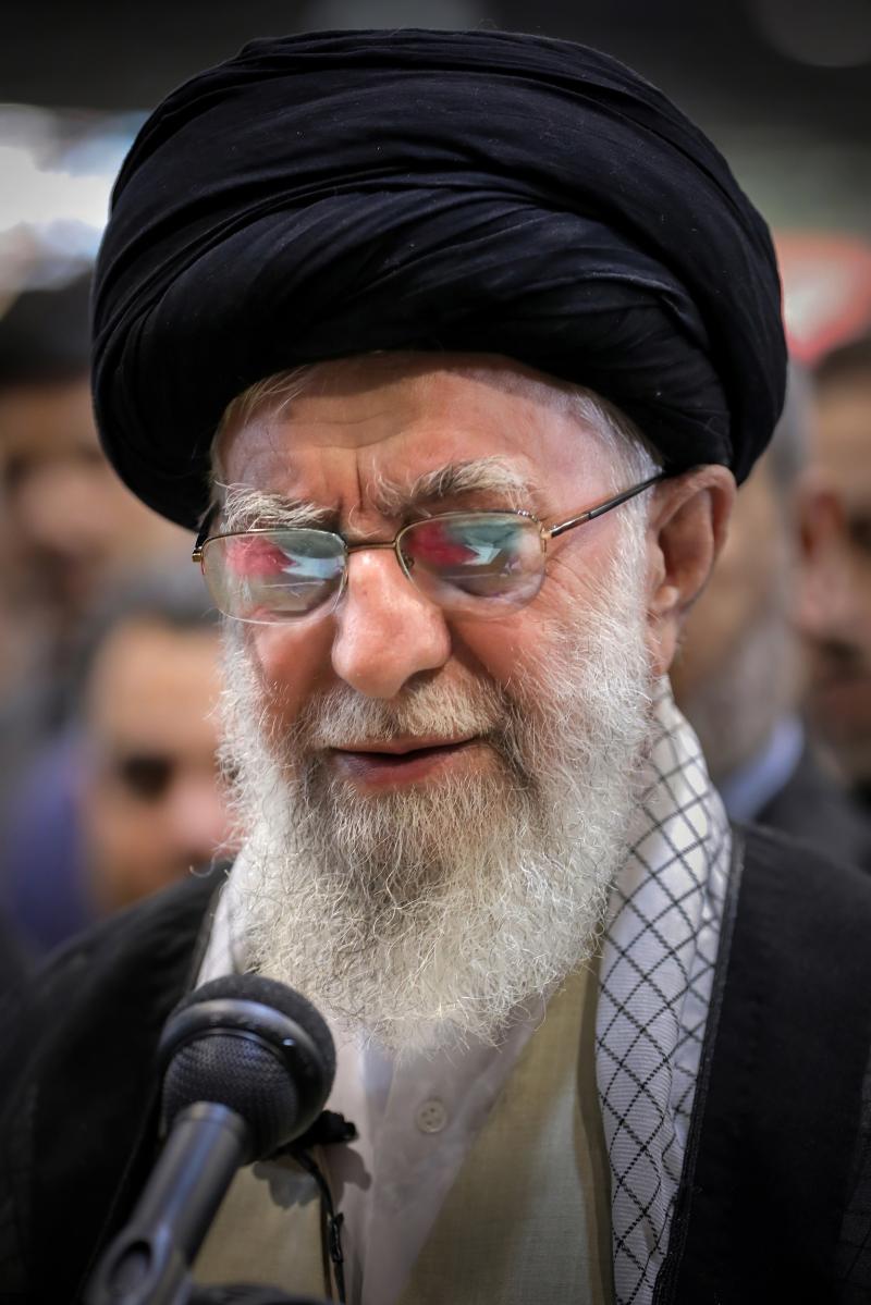 gallery item imam_jamenei_75.jpg