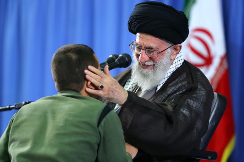 gallery item imam_jamenei_89.jpg