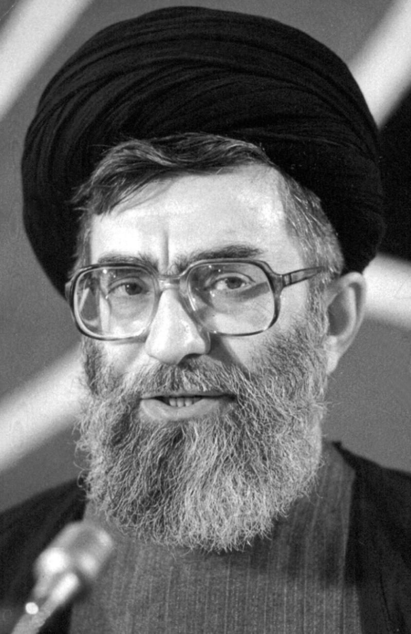 gallery item martir_ayatola_imam_seyed_ali_jamenei_5.jpg