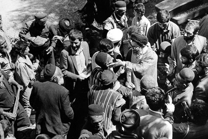 gallery item martir_ayatola_imam_seyed_ali_jamenei_111.jpg