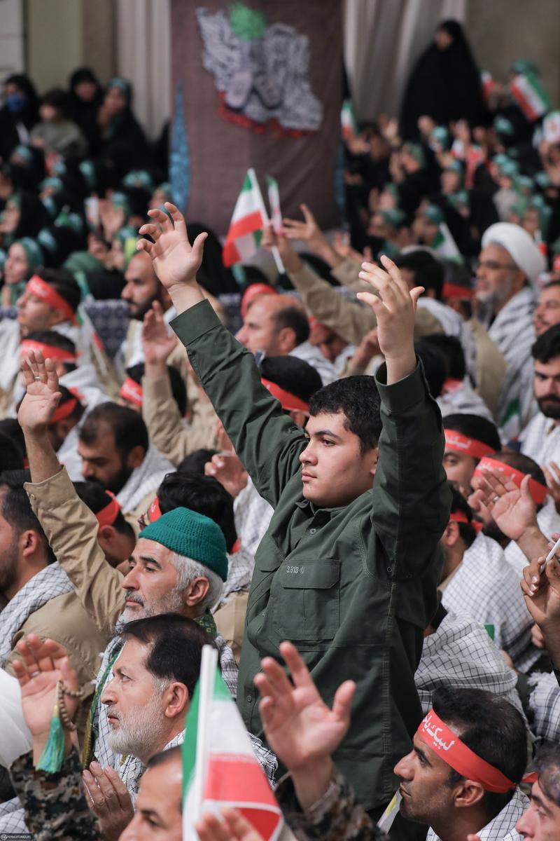 gallery item pic-43748-1764156214.jpg