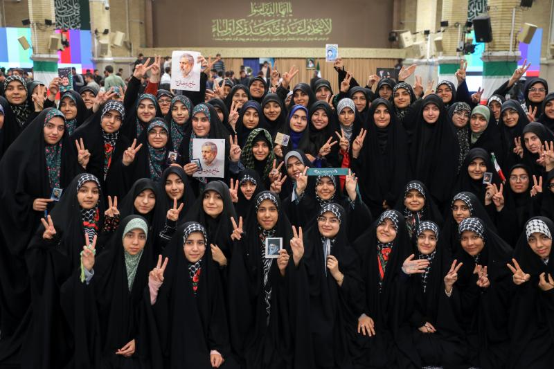 gallery item pic-43818-1762187079.jpg