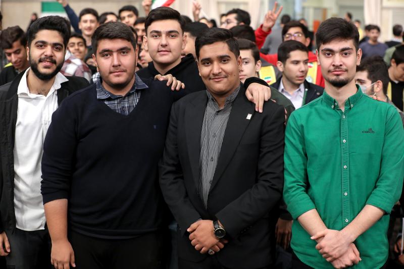 gallery item pic-43839-1762187409.jpg