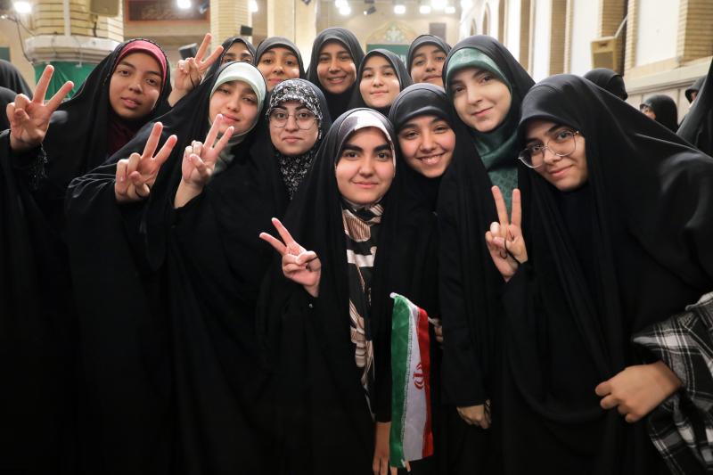 gallery item pic-43901-1762188076.jpg