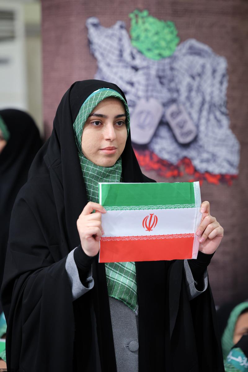 gallery item pic-44105-1764193663.jpg