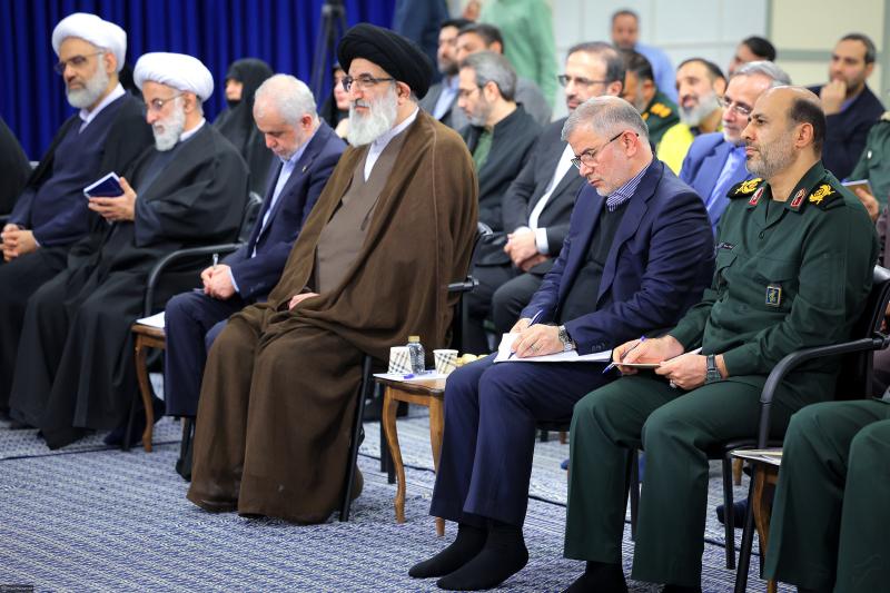 gallery item pic-44357-1765909015.jpg