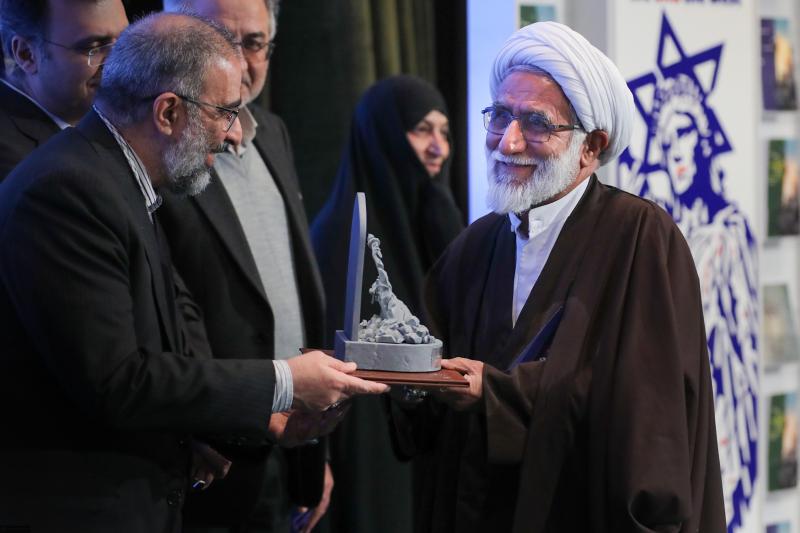 gallery item pic-55461-1762804207.jpg