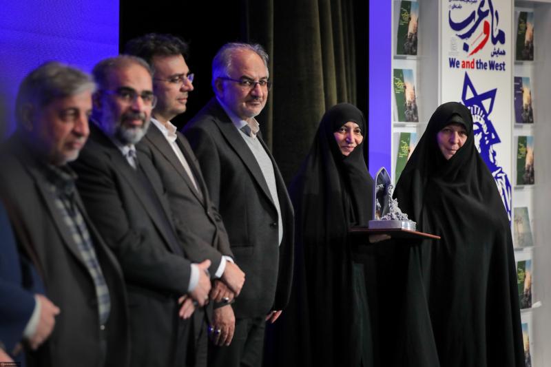 gallery item pic-55464-1762804207.jpg