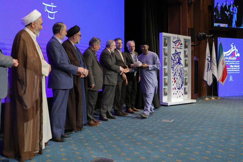 gallery item pic-55469-1762804372.jpg