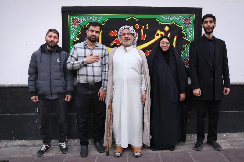 gallery item pic-56120-1764365721.jpg