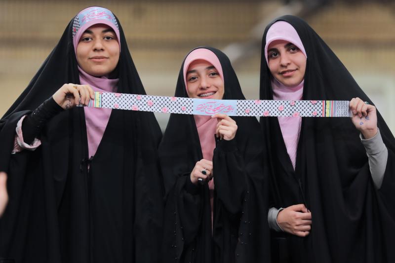 gallery item pic-56419-1764854367.jpg