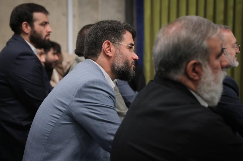 gallery item pic-56620-1765659015.jpg