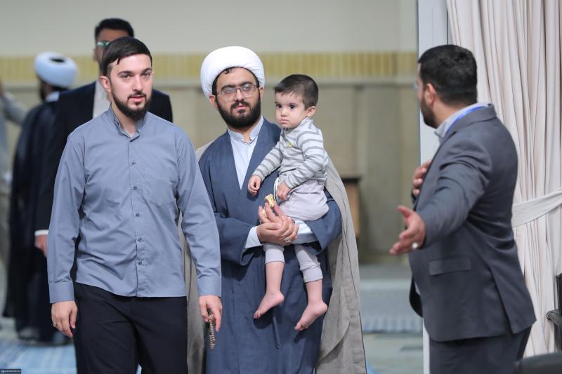 gallery item pic-70140-1759839974.jpg