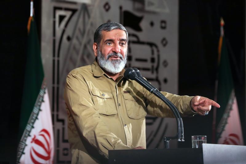 gallery item pic-70145-1759842648.jpg