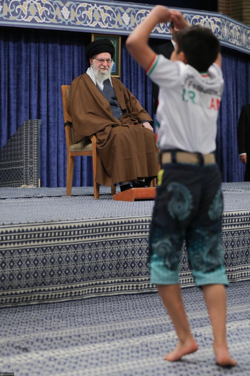 gallery item pic-70249-1760961119.jpg