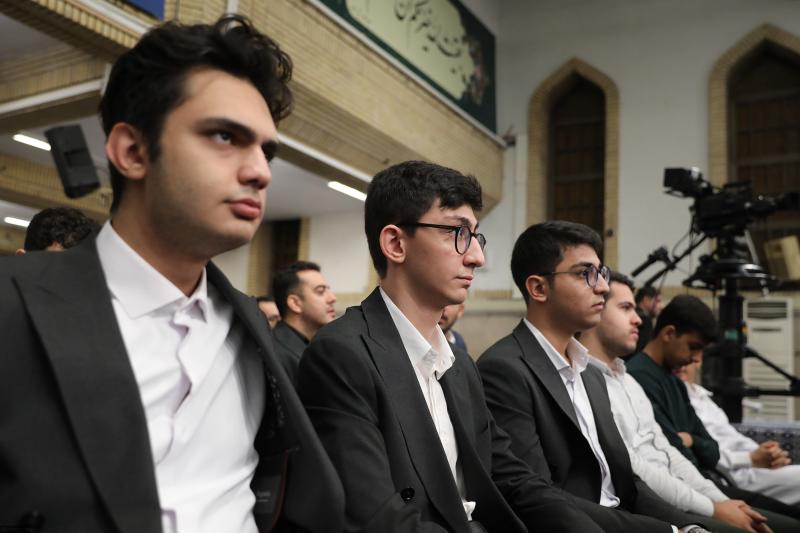 gallery item pic-70256-1760961119.jpg