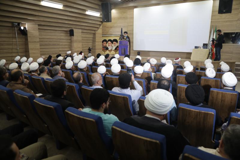 gallery item pic-70311-1761126496.jpg