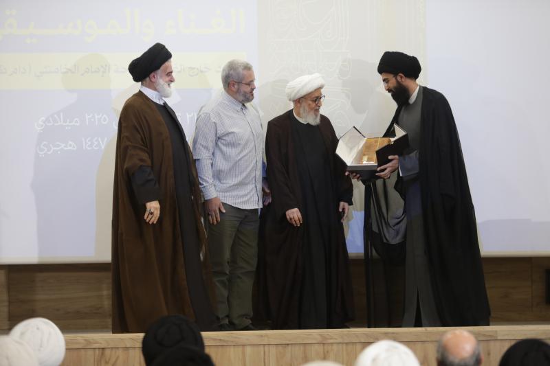 gallery item pic-70321-1761126496.jpg