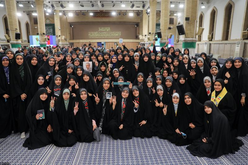 gallery item pic-70487-1762171867.jpg