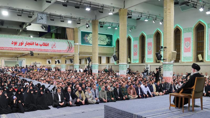 Discurso en el encuentro con diversos sectores del pueblo iraní con motivo del 47º aniversario del triunfo de la Revolución Islámica