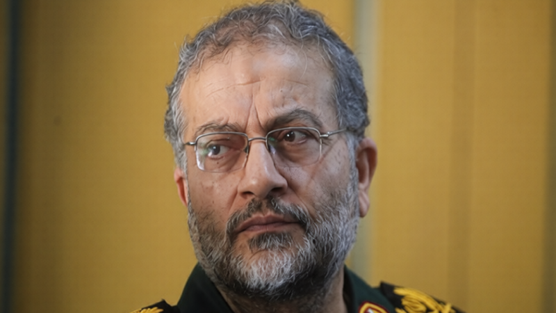 Mensaje de condolencia del Líder de la Revolución Islámica con motivo del martirio del teniente general Qolamreza Soleimaní