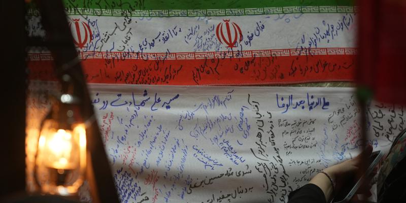 The walls of Keshvar Dost Street: The story of Iranians’ longing for their martyred Leader