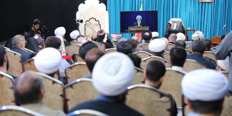 المرجع الديني البحريني سماحة آية الله الشيخ عيسى قاسم الإمام الخامنئي أعاد الأمة إلى الإسلام