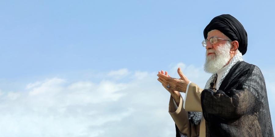 Martyr Imam Khamenei's selected statements on True Islam