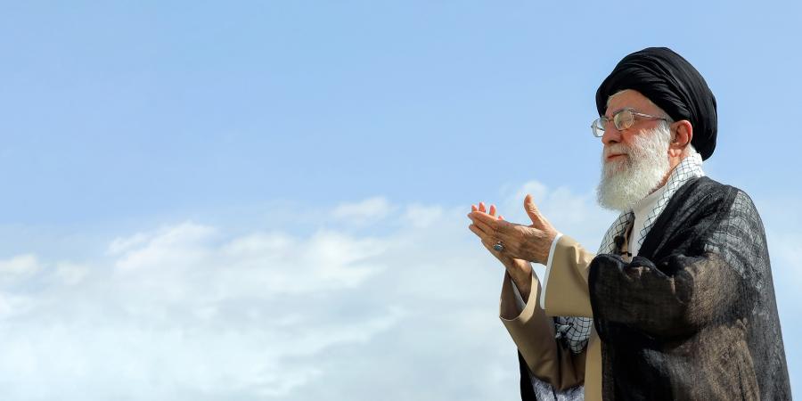 Martyr Imam Khamenei's selected statements on True Islam
