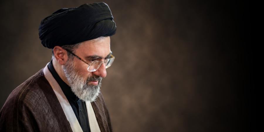 بيان قائد الثورة الإسلامية آية الله السيد مجتبى الحسيني الخامنئي بمناسبة التشييع المهيب لجثمان الإمام الشهيد السيد علي الخامنئي (قدس الله نفسه الزكية) في العراق وإيران