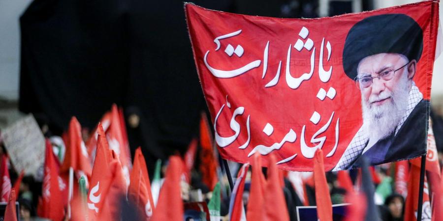 Hujjat al-Islam Haj Ali Akbari: “Trump will be transferred from the catering truck to the dustbin of history”