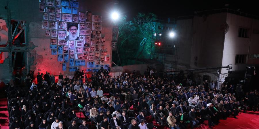 "کشور دوست کے میڈل جیتنے والے" پروگرام میں سائنس اور اسپورٹس کے میدانوں میں تمغے جیتنے والوں کے اعزاز میں تقریب کا آغاز