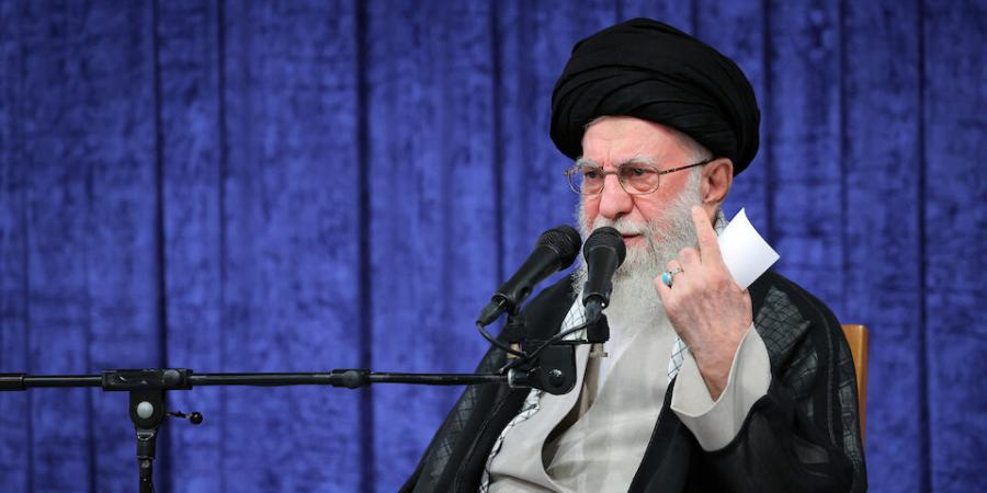 The ways for providing assistance to the Zionist regime must be blocked