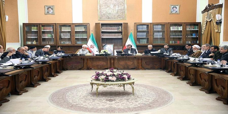 نظرة إلى تاريخ تأسيس "مجمع تشخيص مصلحة النظام" ومكانته ومسؤولياته الدستورية
