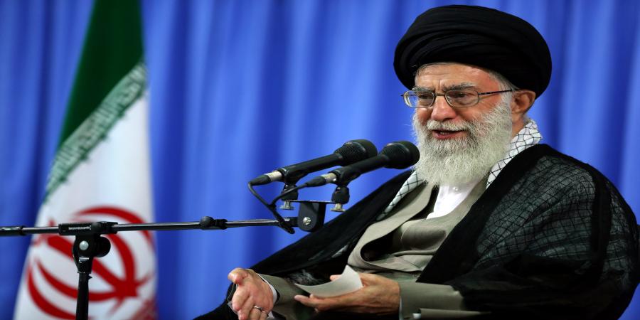 خطاب الإمام الخامنئي في العاملين في السلطة القضائية