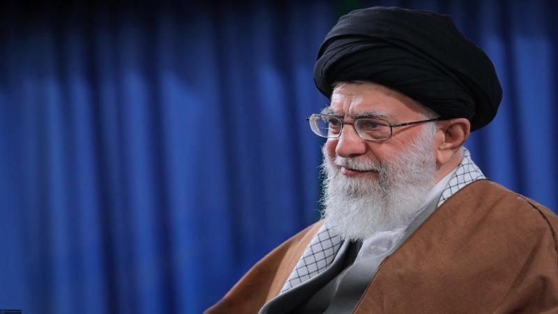 حكم صيام شهر رمضان خلال فترة تفشّي فيروس كورونا حسب فتوى الإمام الخامنئي